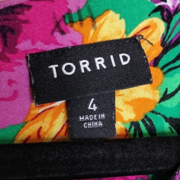 Torrid Midi Challis Green Floral Smocked Dress Size 4X - Picture 5 of 7